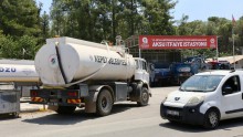 Kepez Belediyesi’nden Aksu ve Muratpaşa’daki yangınlara destek