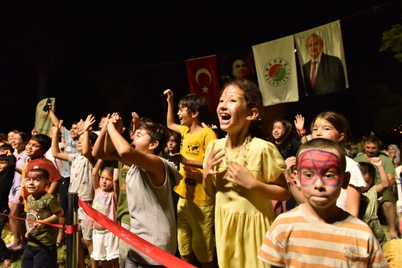 Sahne Kepez: Beşkonaklılar’da Sanat Dolu Akşam
