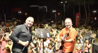 Kirişçiler Mahallesi ‘Sahne Kepez’le şenlendi