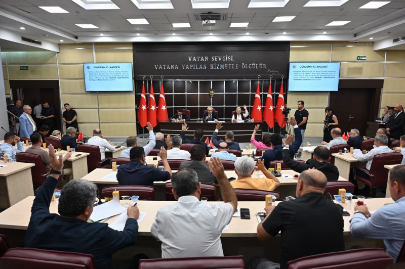Kepez’de Gazetecilere Vefa: Parklarda Yaşayacaklar