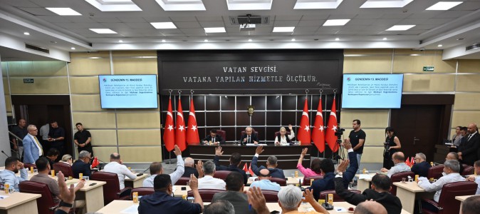 Kepez Meclisi’nden vefa örneği: Gazetecilerin isimleri parklarda yaşayacak