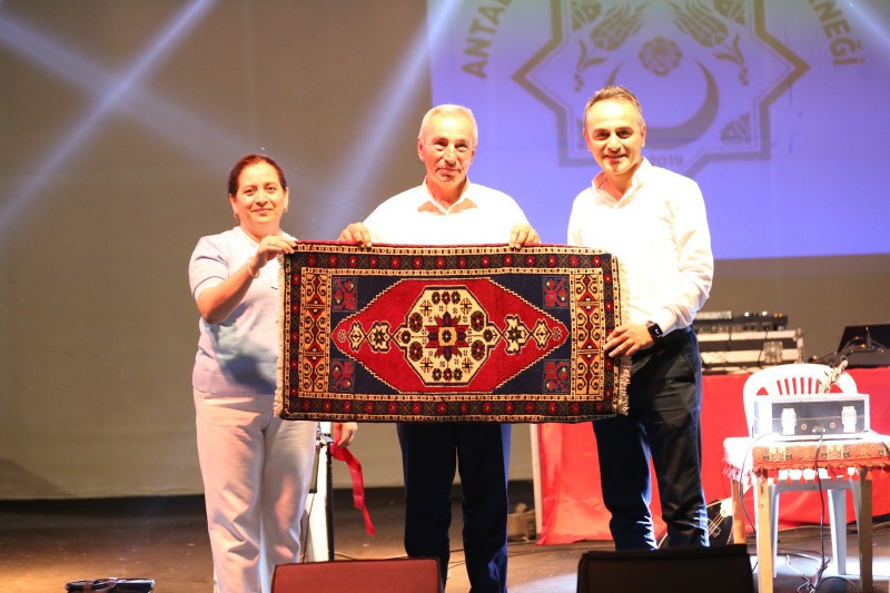 Aksaraylılar Gecesi’nde Kültür ve Sanat Şöleni