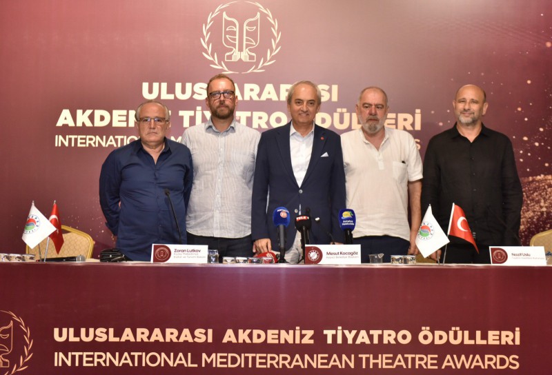Kepez’de Uluslararası Tiyatro Ödülleri Heyecanı!