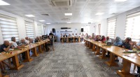 Kepez Şefkat ve Huzurevi’nde renkli etkinlik; çiçekler dikildi, gönüller ısındı