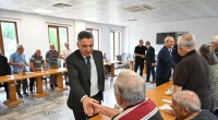 Kaymakam Dervişoğlu ve Başkan Kocagöz, Şefkat ve Huzurevi’ni ziyaret etti