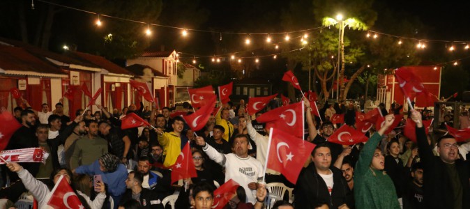 Milli maç heyecanı Dokumapark’ta yaşandı