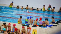 Kepez’de havuz keyfi kışında sürüyor 
