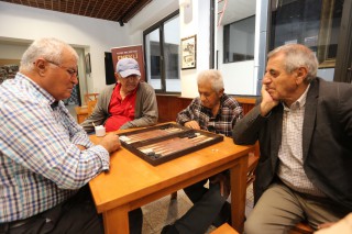 Kepez’in emeklileri çok şanslı