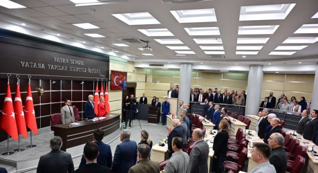 Kocagöz, yılın son meclisini müjdeyle kapattı