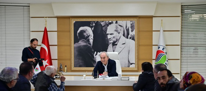 Kocagöz, halk gününde gönüllere dokundu  