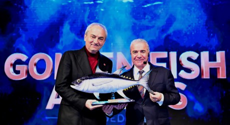 Başkan Kocagöz’e Golden Fish Awards’ta anlamlı ödül