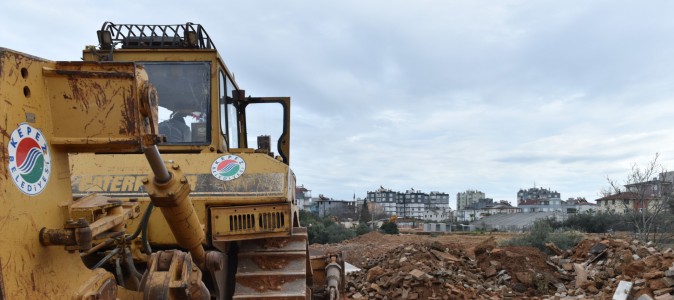 Kepez’den Şelale Mahallesi’ne yol hamlesi