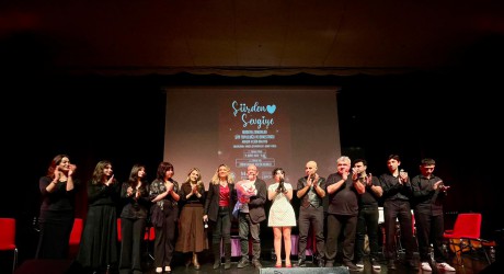 Kepez’de 14 Şubat sanatla kutlandı