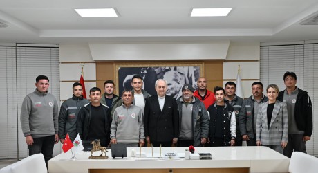 Kocagöz’den sezonluk işçilere daimi iş müjdesi!