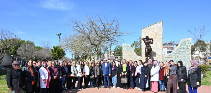 Kocagöz, 8 Mart’ta personellerini unutmadı   