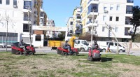 Kepez’de yeşil alanlar park ve bahçeler ekiplerine emanet