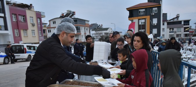 Ramazan’ın bereketi Esentepe Mahallesi’nde paylaşıldı