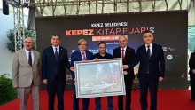 Kepez Kitap Fuarı kapılarını açtı: Edebiyat dolu 10 gün başladı