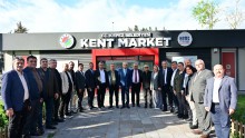 Kocagöz ile ortak akılla yönetilen Kepez’de hizmet turu