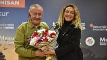 Şair Şükrü Erbaş, Kepez Kitap Fuarı’nda şiir üzerine konuştu