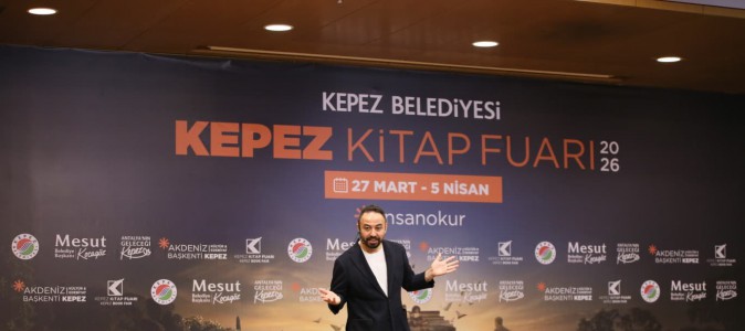 Kepez Kitap Fuarı’nda Özgür Bolat, Mutlu ve Başarılı Çocuk yetiştirmenin sırlarını anlattı