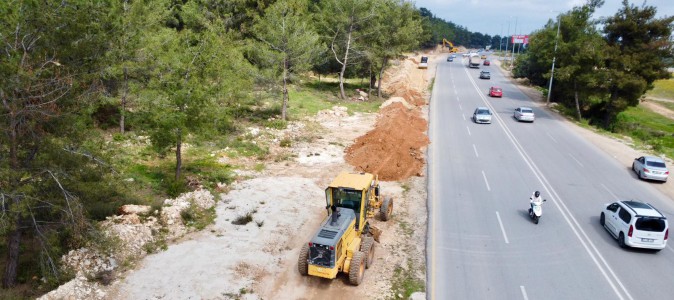 Kepez’de ulaşımı rahatlatacak yol çalışması