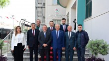 KKTC Başbakan yardımcısı Ataoğlu, Kepez Belediyesi’nde
