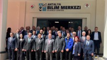 Antalya Bilim Merkezi’nde “Okul Dışı Öğrenme Ortamları Projesi” tanıtıldı