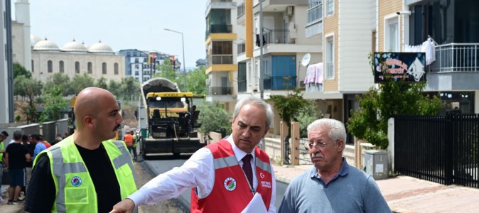 Başkan Kocagöz Çankaya’daki asfalt çalışmalarını yerinde inceledi