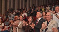 “Bandırma Vapuru” Kepez’de ayakta alkışlandı