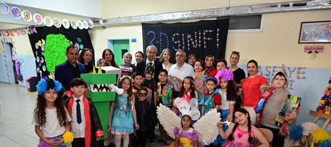 Kocagöz’den öğrencilerin geri dönüşüm sergisine tam destek