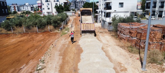 Aydoğmuş’ta sathi asfalt hazırlıkları hız kesmiyor