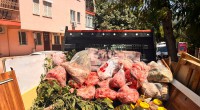 Kepez’de gıda deposuna denetim: 152 kilo et ve 20 bidon turşuya el konuldu