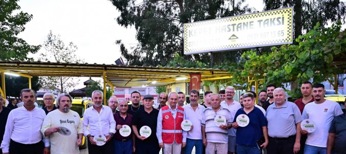 Kepez’in dört bir yanında “Temizlik Kirletmemektir” seferberliği