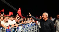 Kepez’de Zafer coşkusu: Binlerce Antalyalı Dokumapark’ta buluştu