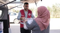 Kocagöz sözünü tuttu; Kepez’de sosyal yardımlarla gönüllere dokundu