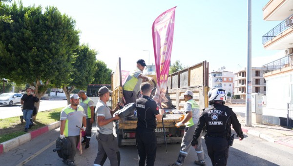 Kepez’de yol ve kaldırım işgallerine müdahale 