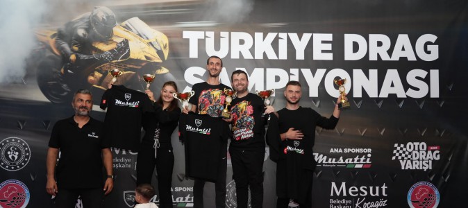 Motosiklet Tutkunları Kepez'e akın etti:  Türkiye Drag Şampiyonası'nın Şampiyonları Kürsüde